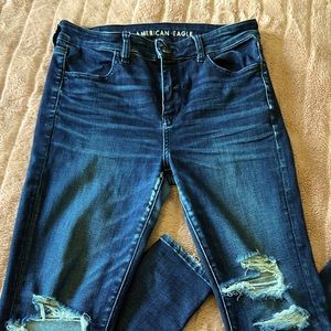 WOMEN AMERICAN EAGLE JEANS